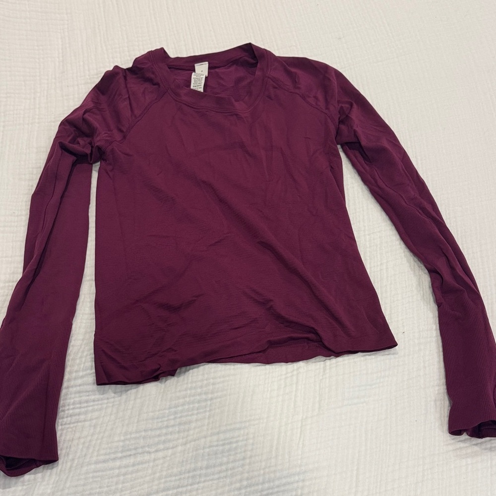 LULULEMON Swiftly Tech Long Sleeve 2.0 *Race CHilled grape 6